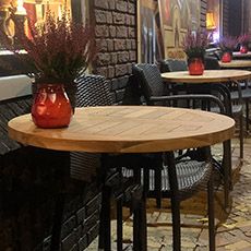 Teakhouten tafels